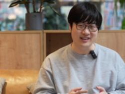 中国AI新星Manus爆火！全网抢邀请码，AI领域的下一个巨头诞生？