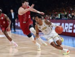 广厦夺队史首冠，胡金秋泪洒赛场