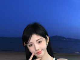 鞠婧祎晒海边美照