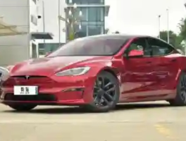 特斯拉Model S电动车第三次改款：性能与设计再升级
