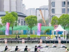 第三届中国国际女子赛艇精英赛在上海奉贤开赛