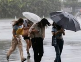 广东雷雨频繁 进入“倒水模式”