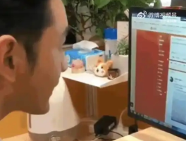 黄晓明的打字速度10年都写不完论文：明星技能与学术困境的荒诞碰撞