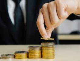 多家银行下调消费贷利率：消费金融市场的竞争与机遇