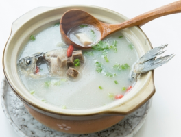 生鱼煲汤的5种搭配，滋补养生，味道鲜美！