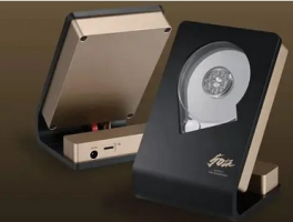 Buffalo推出“透明”限量机械硬盘：一场机械美学的科技狂欢