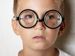 矫正视力要多少钱？全面解析不同矫正方式的费用与效果