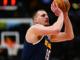 约基奇NBA首个30分20板20助：历史性三双背后的故事