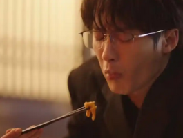 檀健次吃内脏哭戏是现挂？揭秘演员的即兴表演艺术