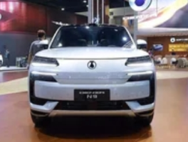 腾势全新旗舰MPV谍照曝光：剑指百万级市场的"移动行宫"