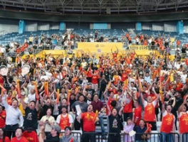 从浙江广厦男篮首座CBA总冠军奖杯中，可以看到什么？