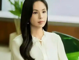 59岁李若彤出演短剧，收视率吊打热剧，实力派演员再创辉煌