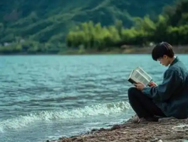 大理成年轻人“避世天堂”：考研考公压力下的新选择