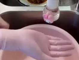 8万人围观洗碗？揭秘直播背后的魔力